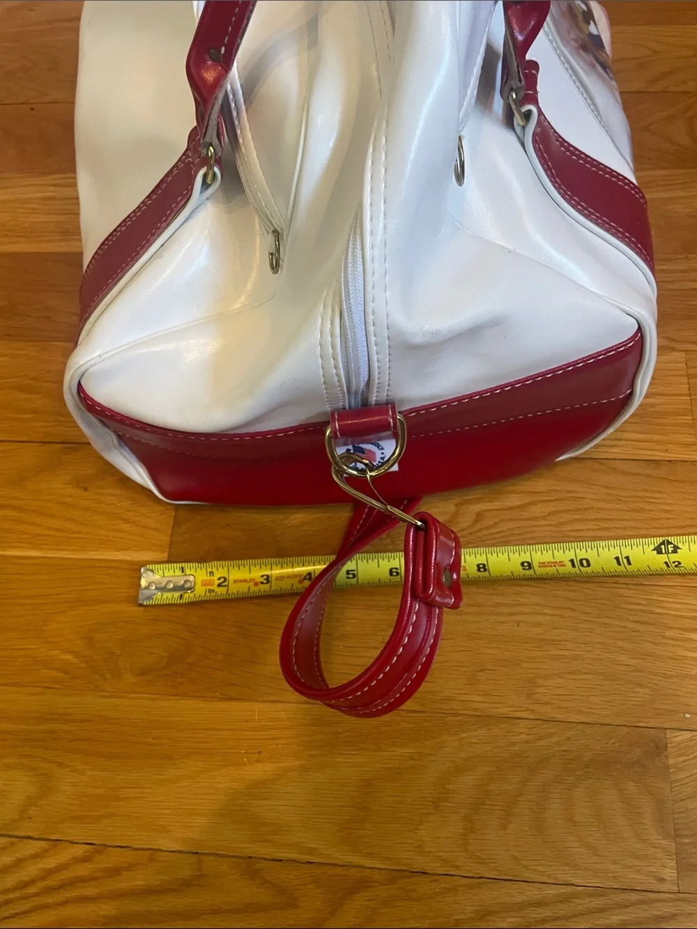 Vintage 1980’s-90’s Oldsmobile Scramble Duffel Golf Bag Great Condition (OL3)